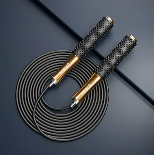 Gewichtsspringseil for full-body workout, cardio, and strength training at home or gym.